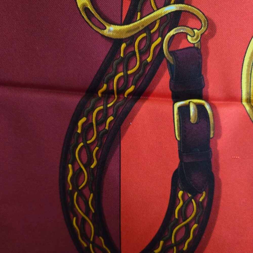 EUC Authentuc Hermes Silk Scarf with Box (Giftable)